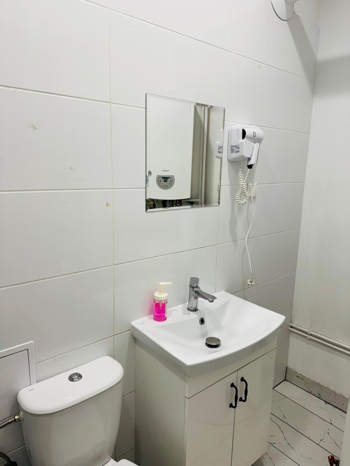 Lilia House Hostel Poznan Luaran gambar