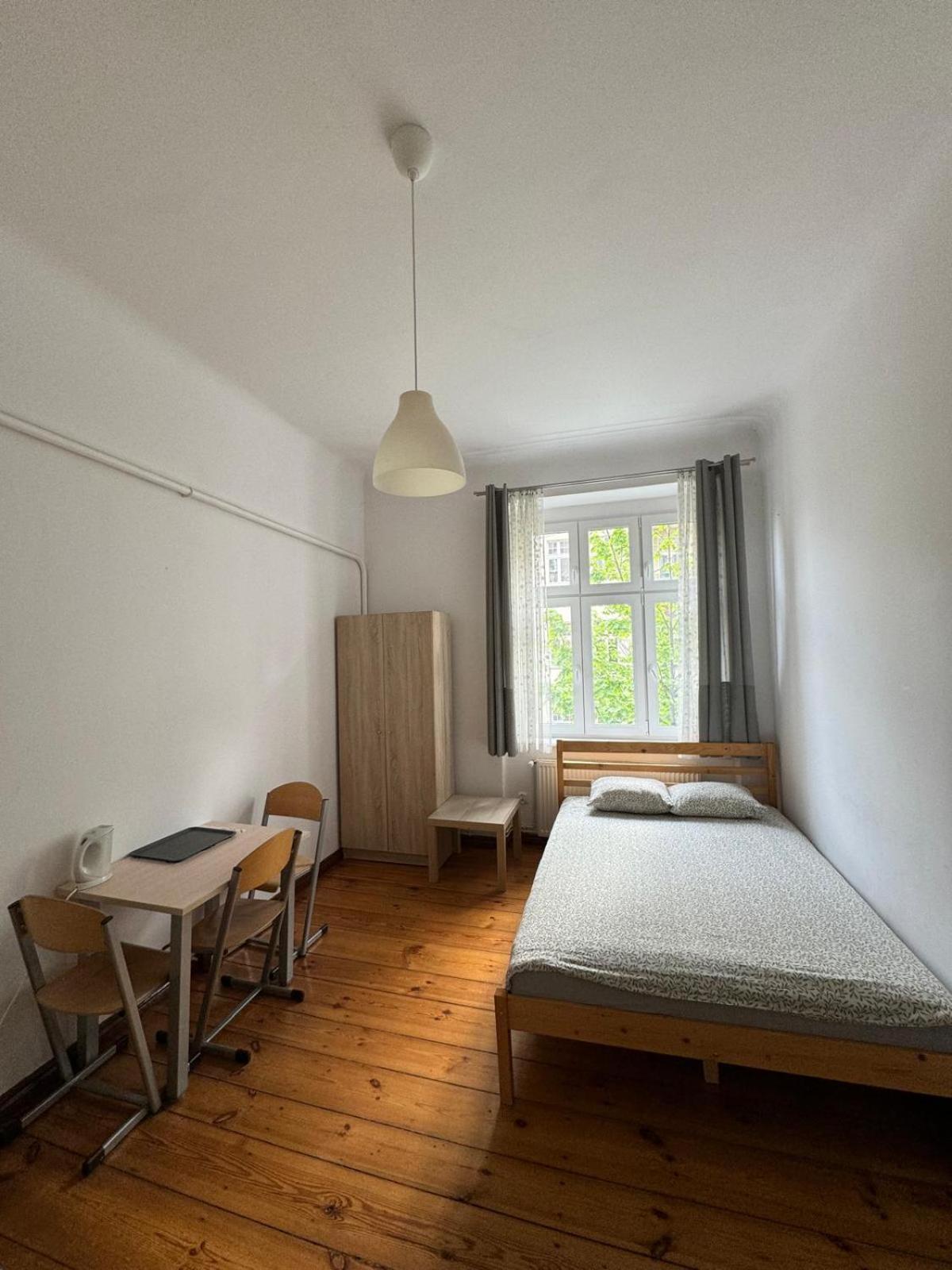 Lilia House Hostel Poznan Luaran gambar