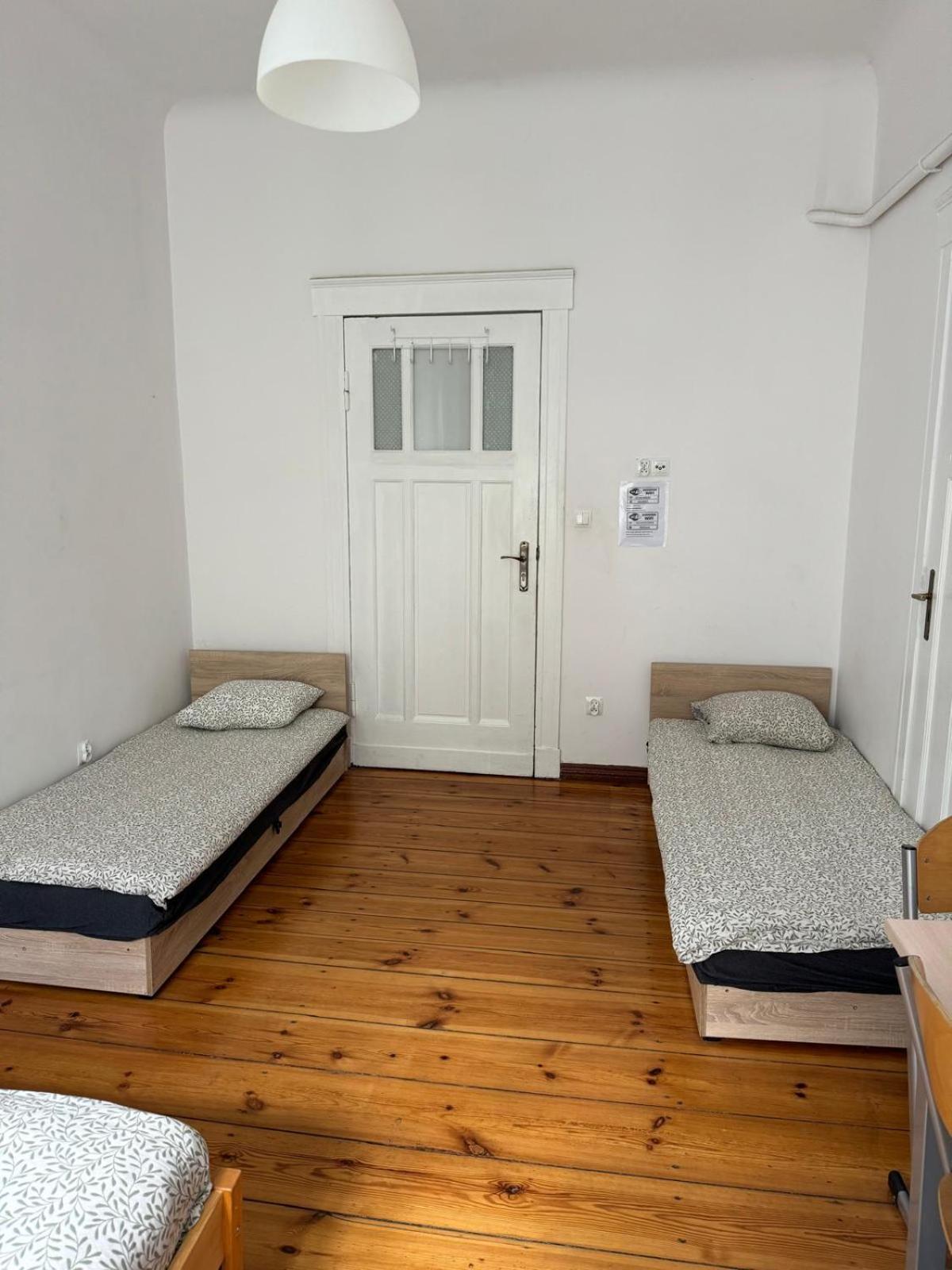 Lilia House Hostel Poznan Luaran gambar