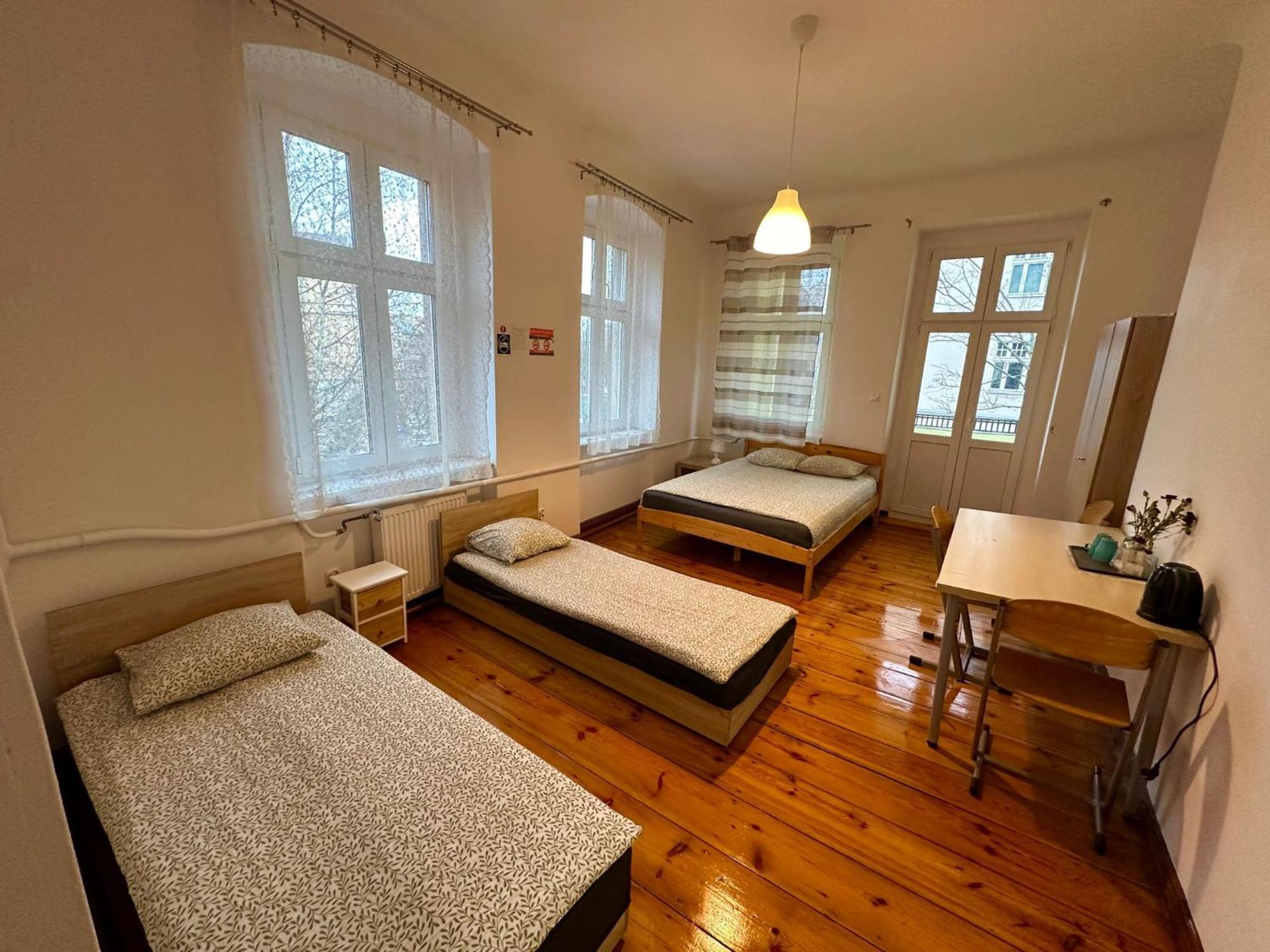 Lilia House Hostel Poznan Luaran gambar