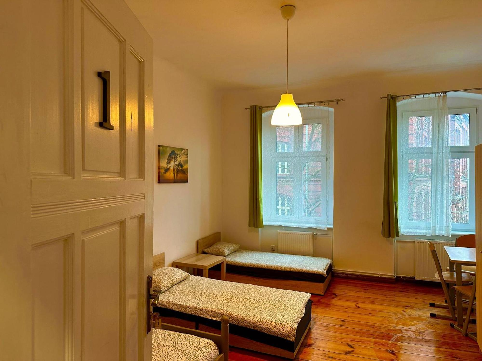 Lilia House Hostel Poznan Luaran gambar