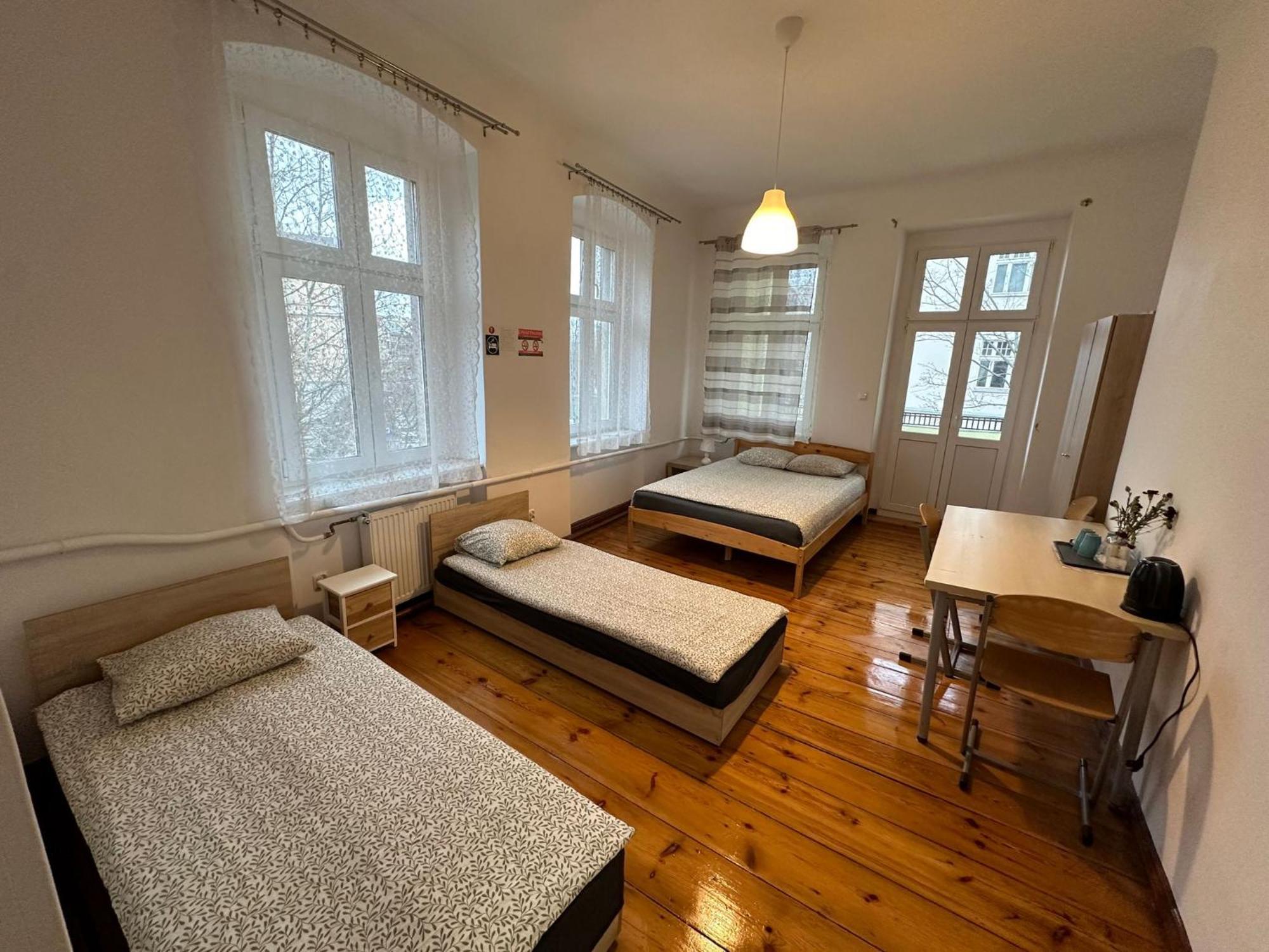 Lilia House Hostel Poznan Luaran gambar